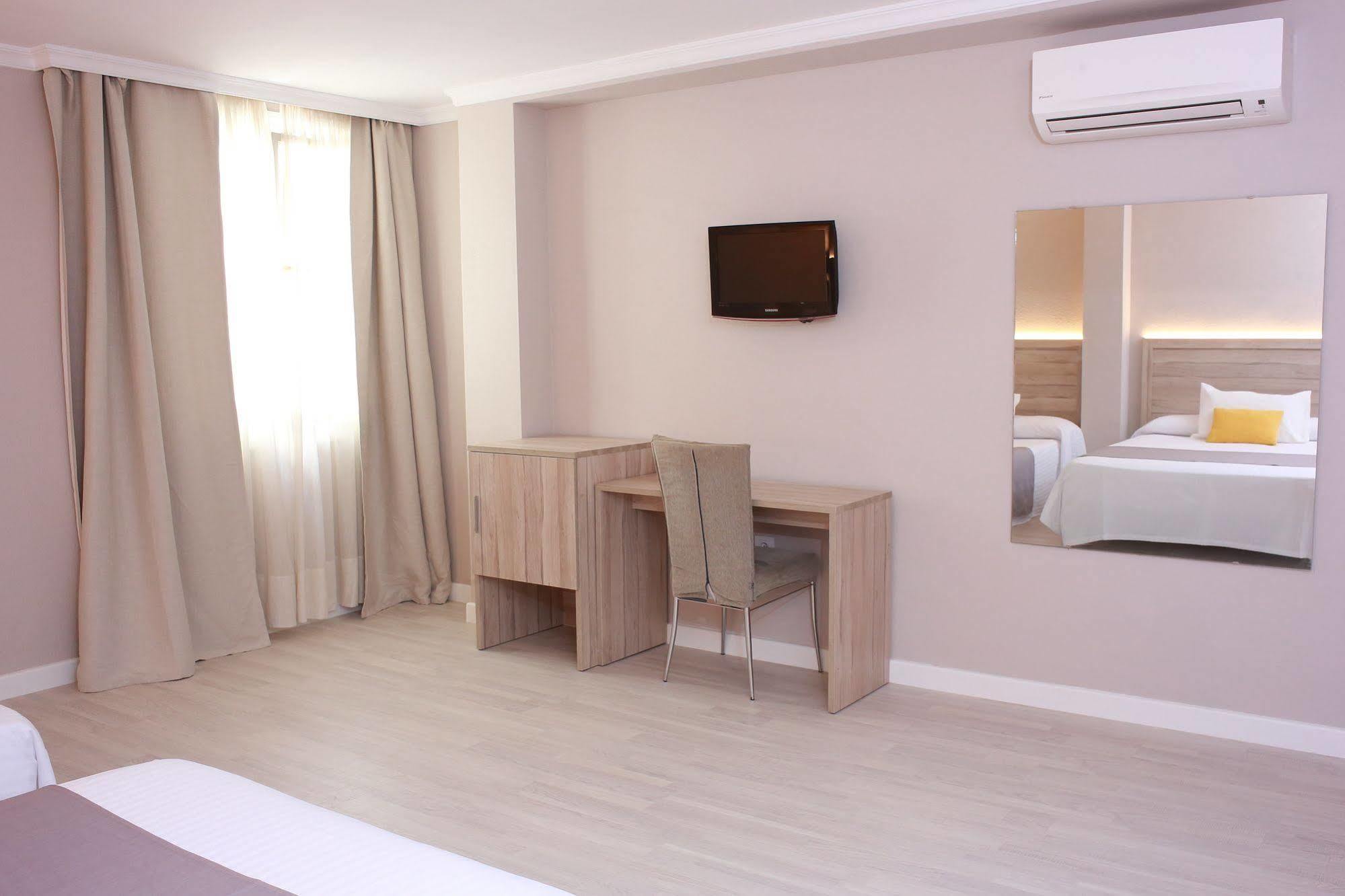 Hotel Villa De เวริน ภายนอก รูปภาพ